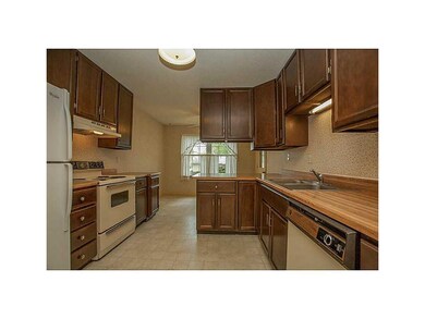Kitchen. Kitchen with eat-in area overlooking back