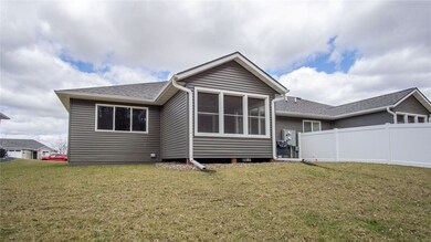 1323 Juniper Place, Eau Claire, WI 54703 - photo 5