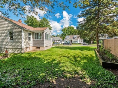 18 Vecchia St, Webster, MA 01570 - photo 5