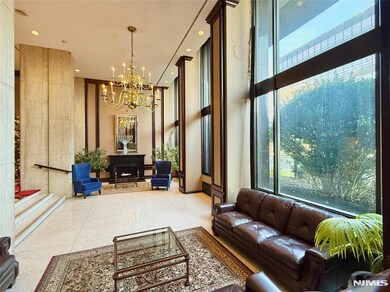 The Pembroke at Fort Lee unit 5E, Fort Lee, NJ 07024 - photo 3