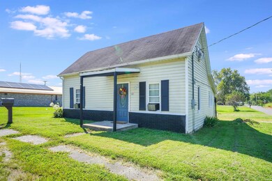 121 W Oak St, Tennyson, IN 47637 - photo 2