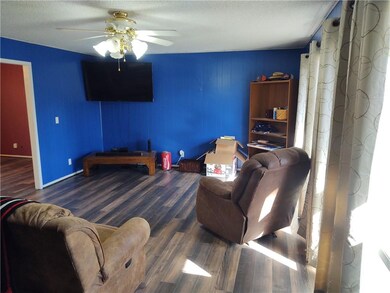 63 Billingsley Dr, Bella Vista, AR 72715 - photo 4