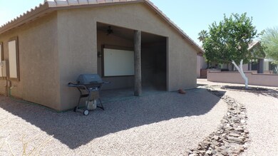 2602 N Lema Dr 005