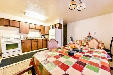 Eat In Kitchen of Unit 1