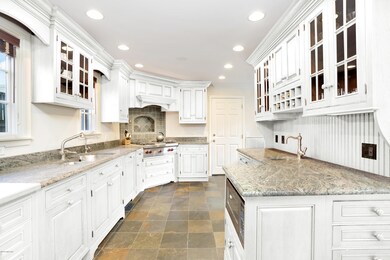 40 Lincoln Ave, Greenwich, CT 06830 - photo 6