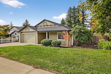 1242 Yosemite Dr, Chico, CA 95928 - photo 5