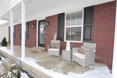 307 Crossfield Dr, Mount Washington, KY 40047 - photo 2