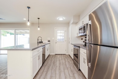 006-photo-kitchen-14486280