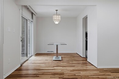 15-69 215th St unit 1, Flushing, NY 11360 - photo 7