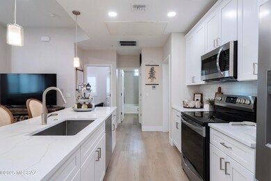 2038 E River Rd unit 200, Tucson, AZ 85718 - photo 6