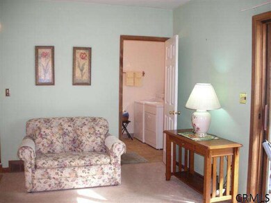 11 Lincoln Ave, Clifton Park, NY 12065 - photo 4