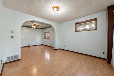 1318 Taylor Ave W, Saint Paul, MN 55104 - photo 7