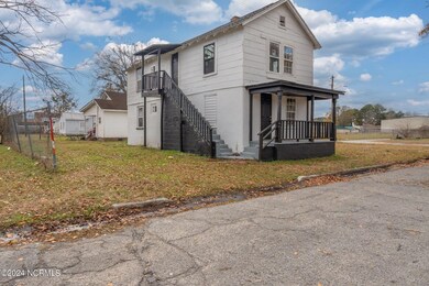 501 Fields St-1