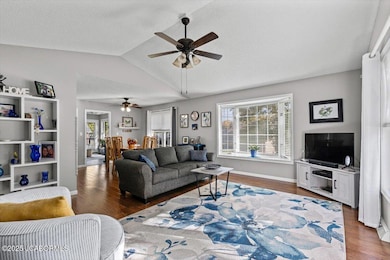 10-3900-Stoneridge-10