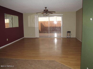 022-166482 great room