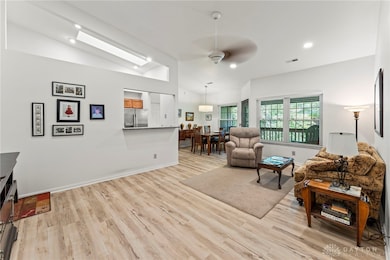 11971 Olde Dominion Dr unit 7, Cincinnati, OH 45249 - photo 4