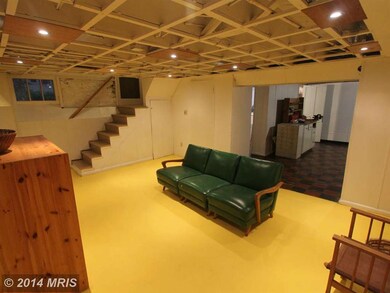 707 Winans Way, Baltimore, MD 21229 - photo 2