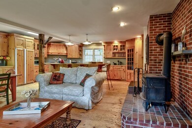 4 Highland St, Southborough, MA 01772 - photo 4