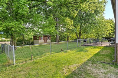 316 Chestnut Dr, Shelbyville, TN 37160 - photo 5