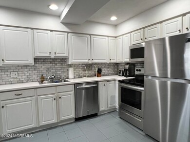 35 6th Ave unit A2, Seaside Park, NJ 08752 - photo 3