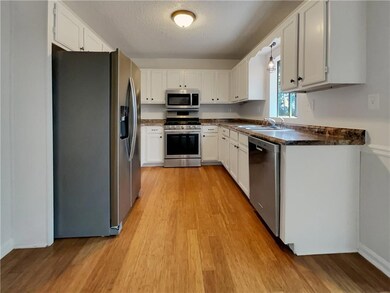 125 Stockmar Rd, Villa Rica, GA 30180 - photo 2