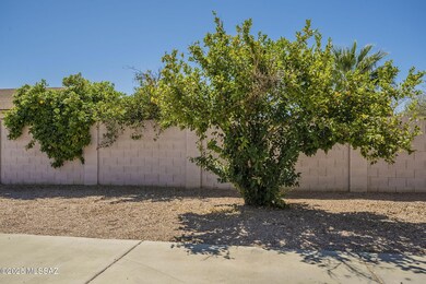 7573 E Rhiannon Dr, Tucson, AZ 85730 - photo 4