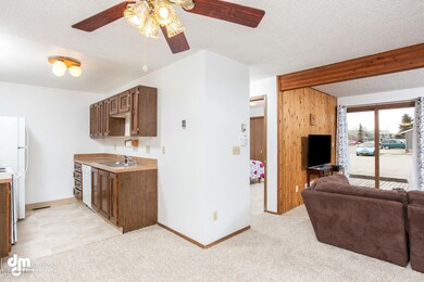 2200 Minerva Way B4 Anchorage-large-006-