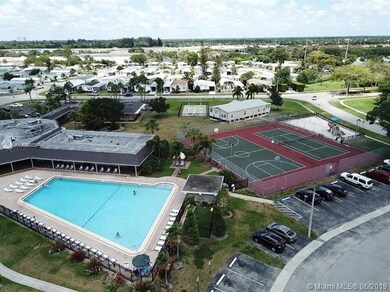 11469 SW 10th Ct, Davie, FL 33325 - photo 2