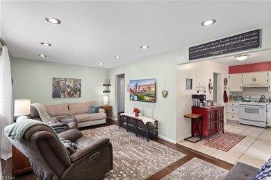 325 Thelma Dr, Sheffield Lake, OH 44054 - photo 4