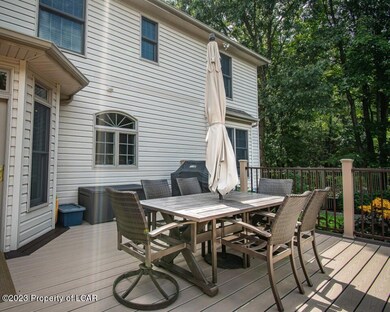 392 Larchmont Way, Mountain Top, PA 18707 - photo 6