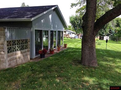 723 23rd St N, New Ulm, MN 56073 - photo 7