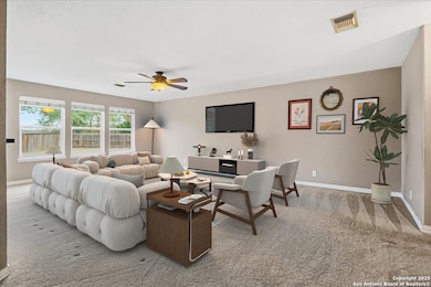 160 Latigo Ln, Boerne, TX 78006 - photo 2