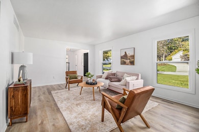 5839 Scenic Way Dr, Kalamazoo, MI 49009 - photo 4