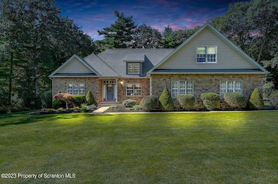 103 Laurel Ridge Dr, Jefferson Township, PA 18436 - photo 2