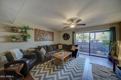 801 W 13th St-4