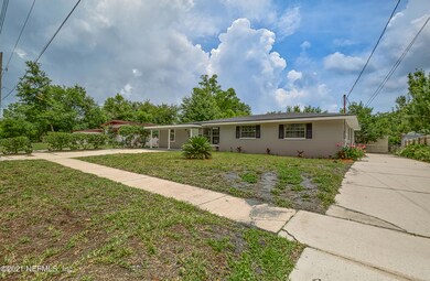 2703 Congaree Dr W, Jacksonville, FL 32211 - photo 3