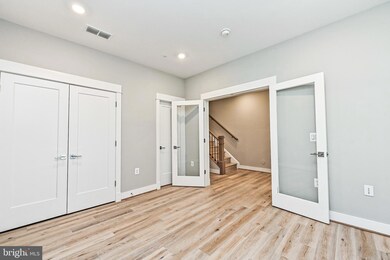 1892 Easterly Rd, Reston, VA 20190 - photo 5