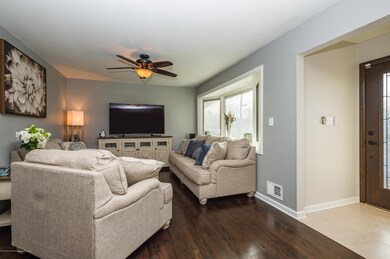 15 S Oak Ave, Fords, NJ 08863 - photo 3