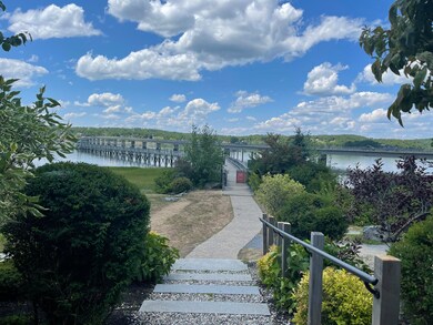 304 Eddy Rd unit 202, Edgecomb, ME 04556 - photo 6