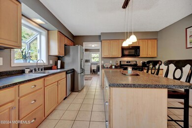 10-Kitchen to Laundry Room