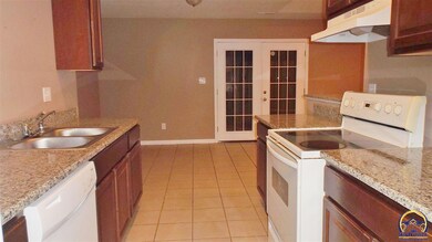 7005 SW Greenview Dr, Topeka, KS 66619 - photo 5