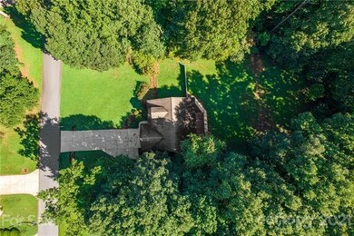 190 Millstone Dr, Statesville, NC 28625 - photo 4