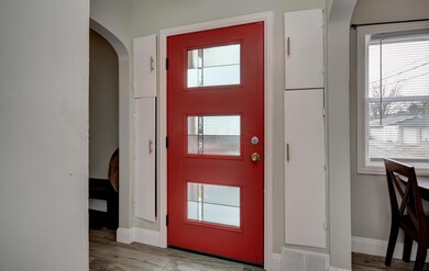 Entrance (2)
