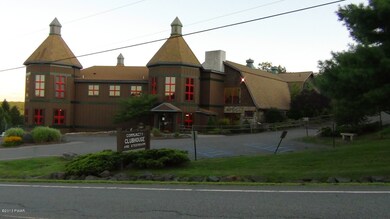 218 Remuda Dr, Hawley, PA 18428 - photo 2