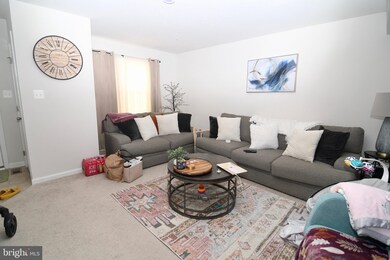 104 Azalea Cir, Elkton, MD 21921 - photo 2