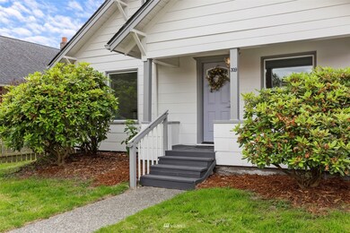 309 Bennett St, Sedro Woolley, WA 98284 - photo 2