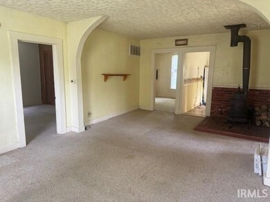 105 N Carter St, Colfax, IN 46035 - photo 4