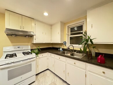 244 Quincy Shore Dr, Quincy, MA 02171 - photo 3