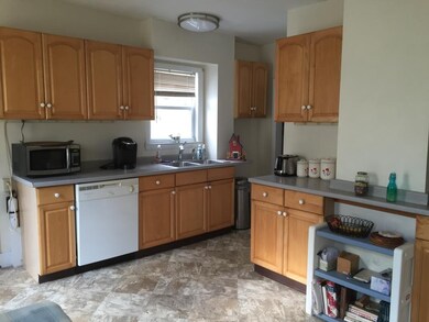 2 Hardy Ct unit 2L, Derry, NH 03038 - photo 3