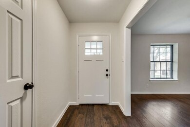 1312 Fredrickburg Ct, Ennis, TX 75119 - photo 3